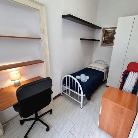 Relaxing Apartment In The Heart Of Milan Bagian luar foto